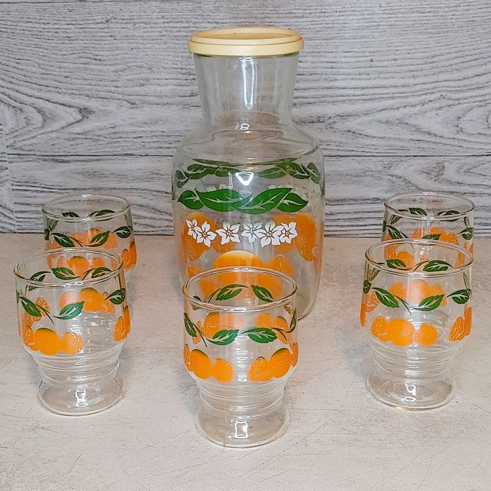 Vintage Orange Juice set, juice glasses & refrigerator bottle with oranges print
